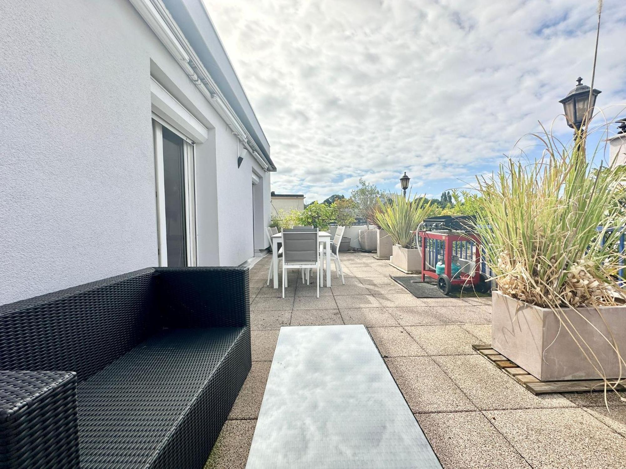 Apartment Le Panoramique, Splendide Avec Vue Sur La Vienne